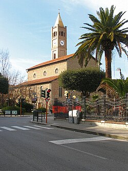 Hotel in Martinsicuro: 21 Rooms, a Swimming Pool and 15,078 sqm at Auction from €2.87 Million. But the Real Risk Begins After the Award