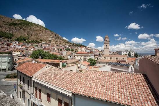 Villacidro: Hotel Sa Spendula Up for Auction from €442,900 — €2.339 Million Appraisal and 17,480 sqm of Grounds. But the “81% Discount” Is the Easiest Number to Misread