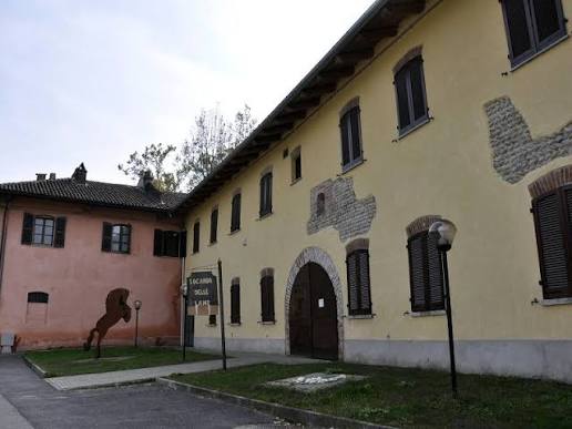Locanda delle Lame cerca un gestore: canone da €400 al mese, camere, ristorante e bar. Ma il vero investimento non è il canone