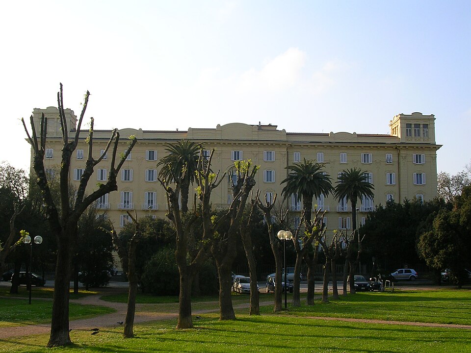 Ex Grand Hotel Corallo Livorno: 10.000 mq a 6,82 milioni, ma il vero investimento è capire cosa può diventare