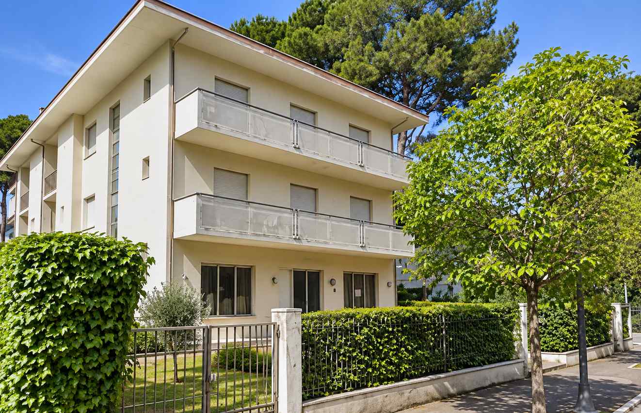 Quando un hotel vale meno del terreno: il caso Riccione e la crisi di valore dei piccoli alberghi della costa